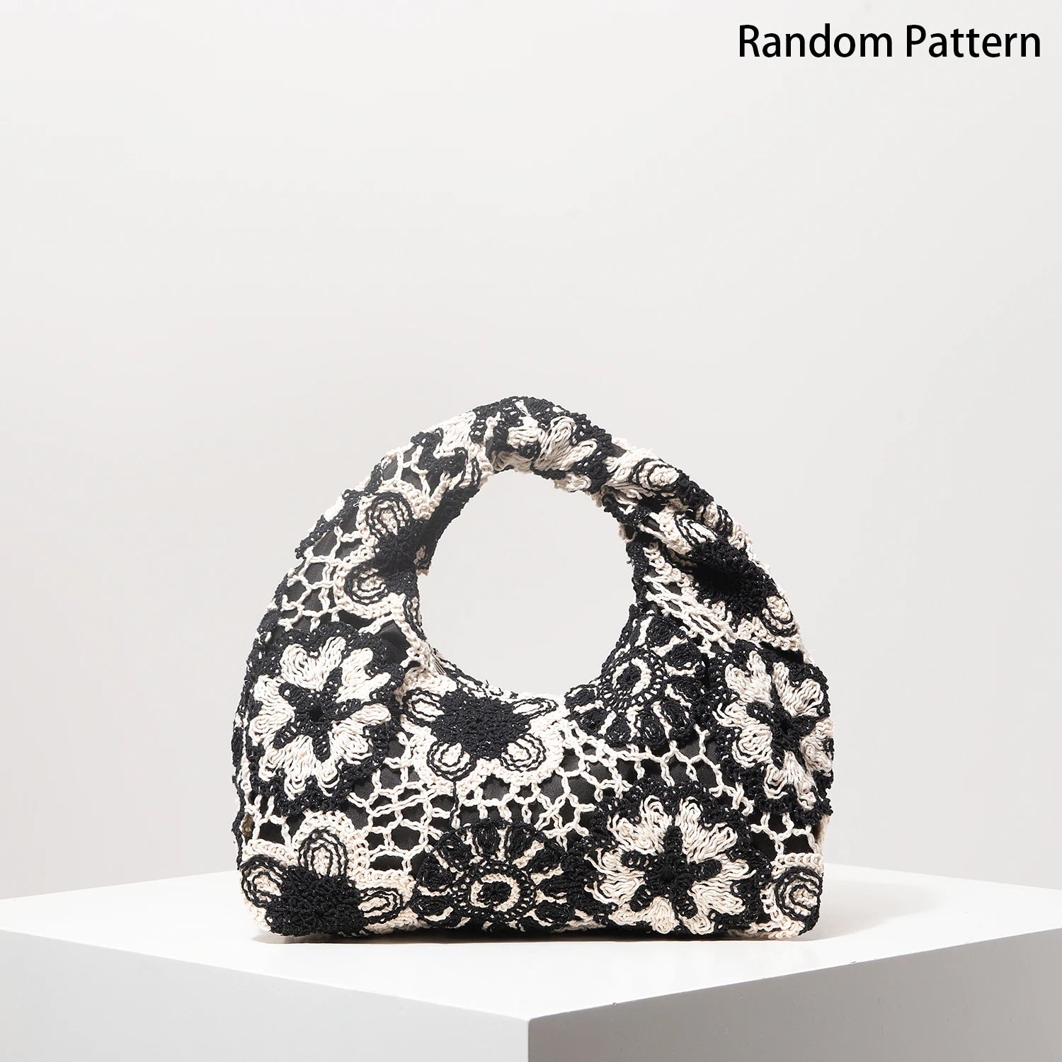 Boho Beach Bags for Women,Wicker Bag,Premiun Style Tote Bags for Ladies,Vacaition Outfits Women, Travels Must Haves (Random Pattern)